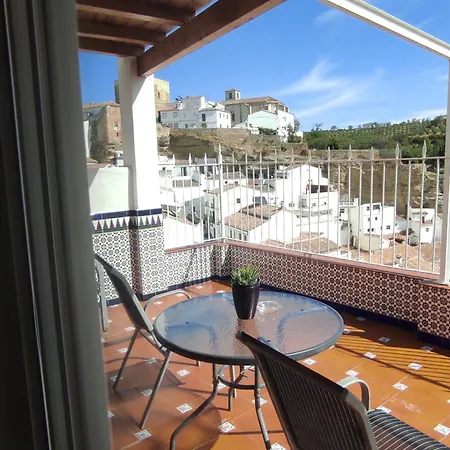 Casa De Lanzas * Setenil De Las Bodegas